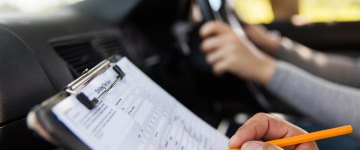 L'état recrute des inspecteurs du permis de conduire (IPCSR)